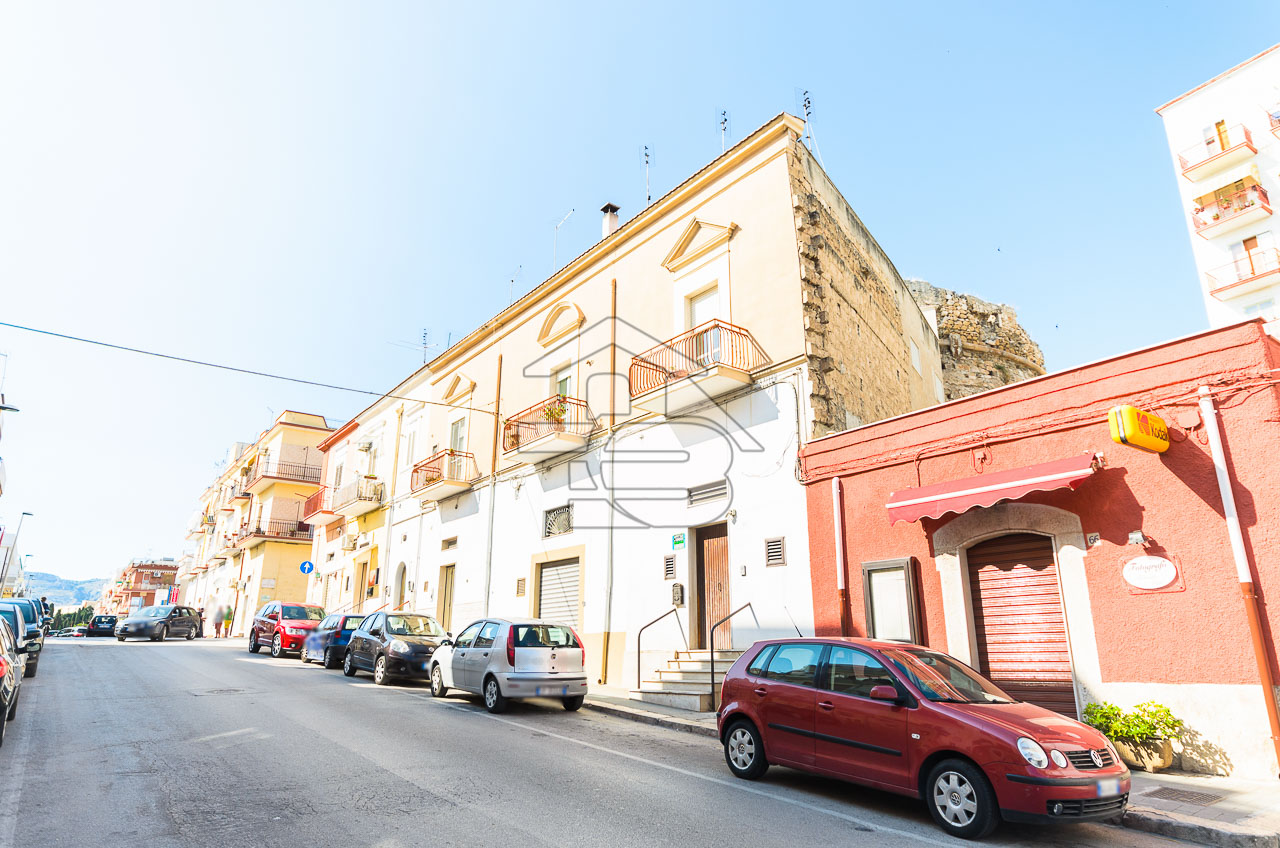 Foto 1 - Appartamento in Vendita a Manfredonia - Via Gaetano Palatella