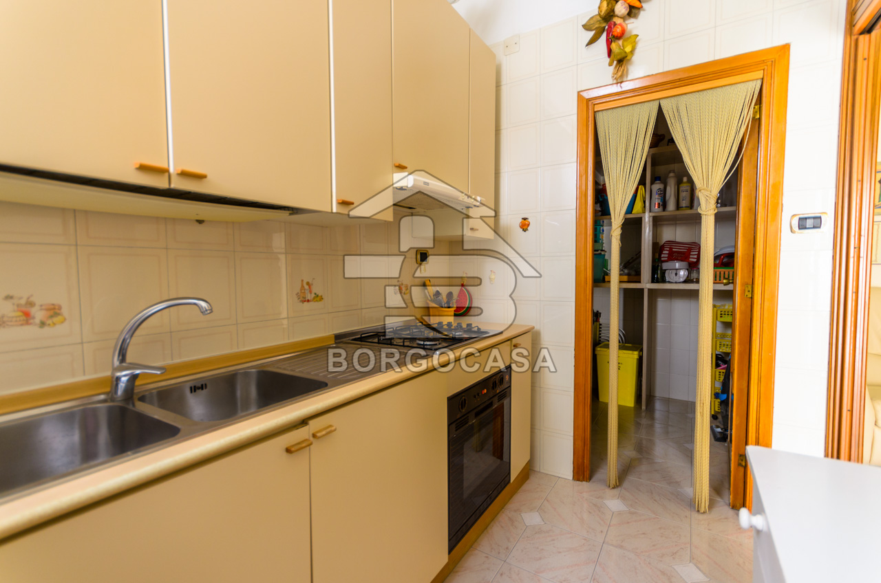 Foto 9 - Appartamento in Vendita in VIA TORRE SANTA MARIA,18 - Manfredonia