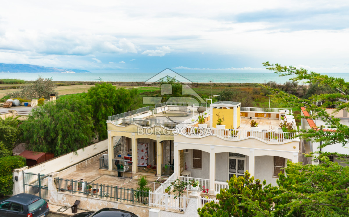 Foto 2 - Villa in Vendita in Località sciali la Bussola,snc - Manfredonia