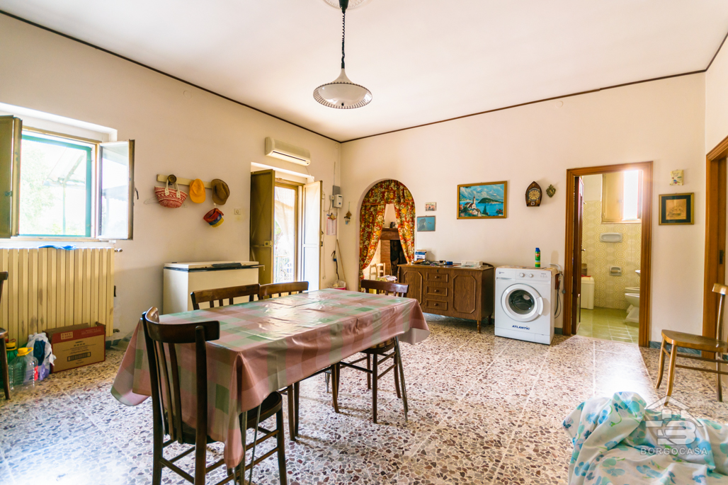 Foto 4 - Rustico/casale in vendita in macchia , Monte Sant'Angelo