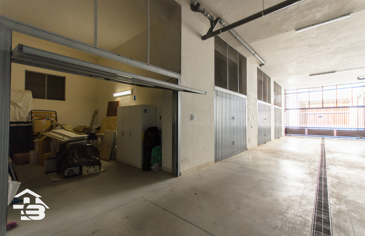Foto 2 - Box/garage in Vendita in Piazzale dei Navigatori,5 - Manfredonia