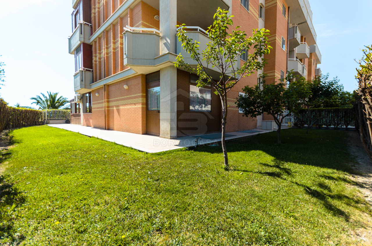 Foto 2 - Appartamento in Vendita in Via delle Primule,6p - Manfredonia