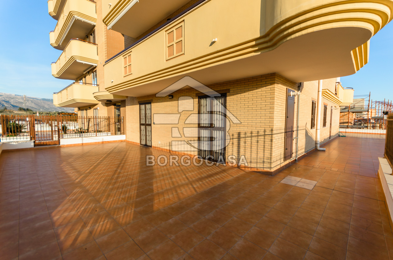 Foto 3 - Appartamento in Vendita a Manfredonia - Via Lorenzo Frattarolo
