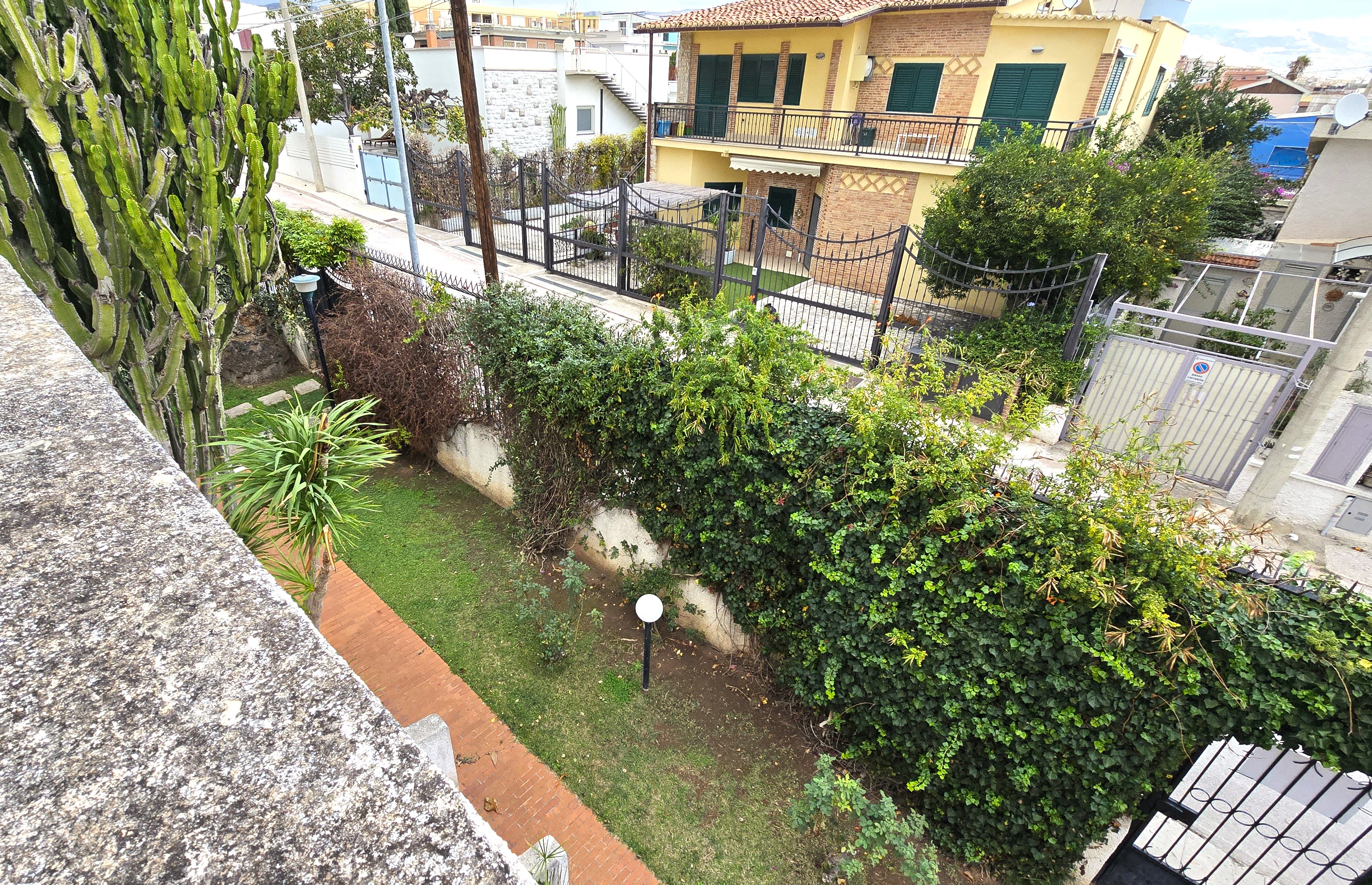 Foto 11 - Villa in Vendita in Viale Aurelio Lucio,3-5 - Manfredonia