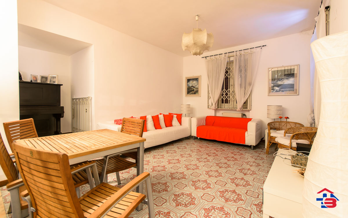 Foto 5 - Villa in Vendita in Viale Aurelio Lucio,3-5 - Manfredonia