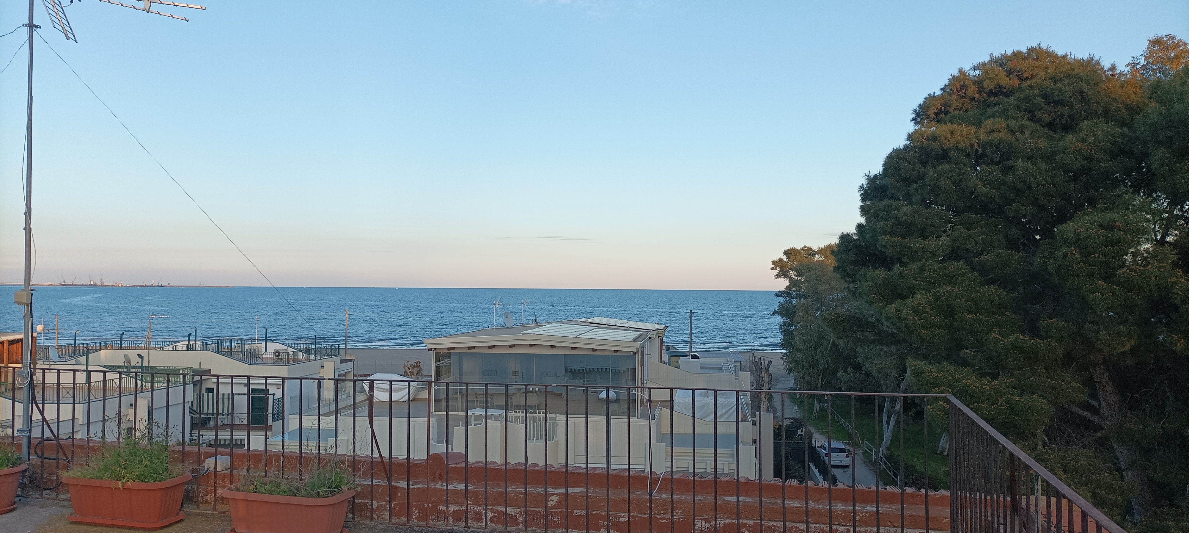 Foto 13 - Appartamento in Vendita in LUNGOMARE DEL SOLE ,180 - Manfredonia