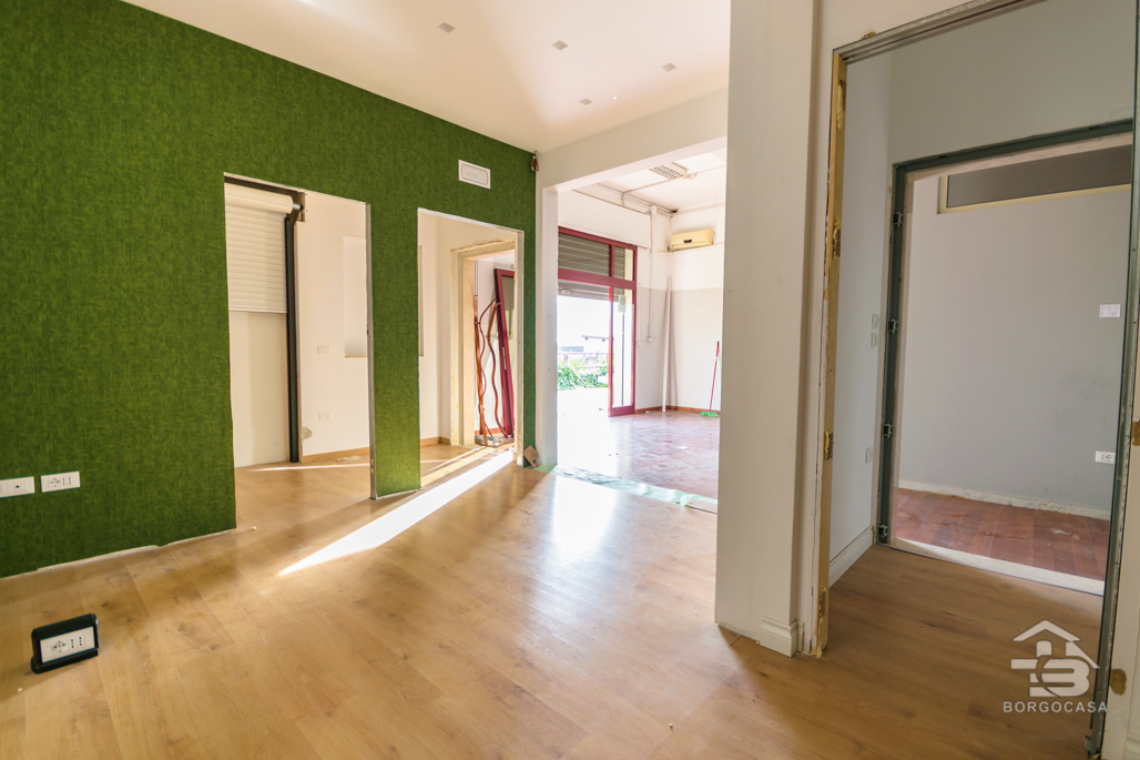 Foto 8 - Laboratorio/magazzino in Vendita in S.S. 89 km 173+300,snc - Manfredonia