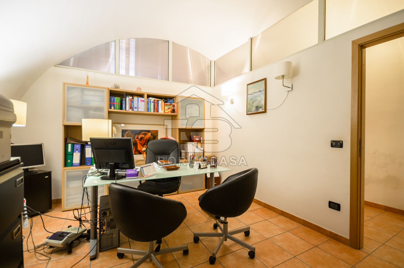 Foto 6 - Ufficio/studio in Vendita in Via Santa Maria delle Grazie,38 - Manfredonia