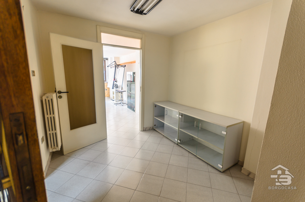 Foto 5 - Ufficio/studio in Vendita in Via Ospedale Orsini,47 - Manfredonia